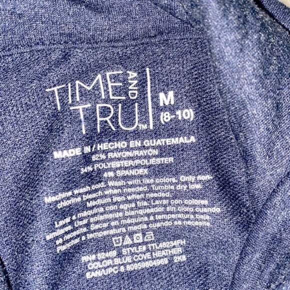 Time and Tru blue twist neck top long sleeve size medium - Picture 4 of 5